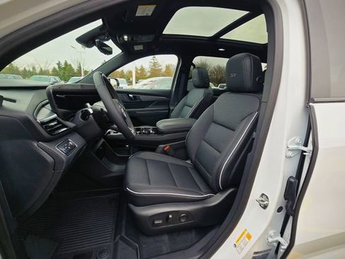 New 2026 Buick Enclave Sport Touring w/ Super Cruise Package image 12