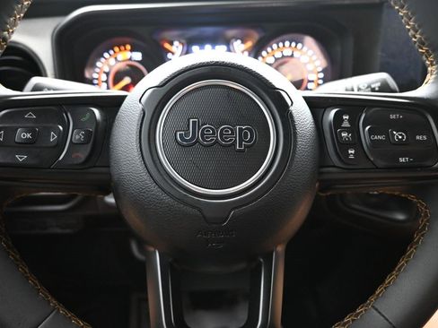 Certified 2024 Jeep Wrangler Sport S image 19