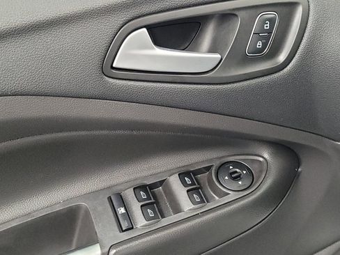 Used 2018 Ford Escape SE w/ SE Sync 3 Package FWD image 27