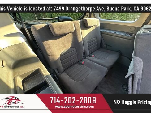 Used 2011 Nissan Pathfinder SV RWD image 24