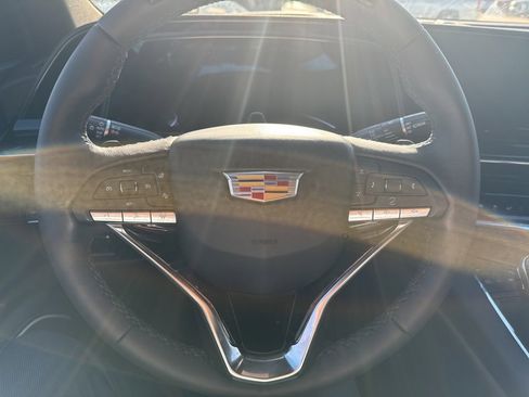 Used 2024 Cadillac Escalade Sport w/ LPO, ONYX Package image 8