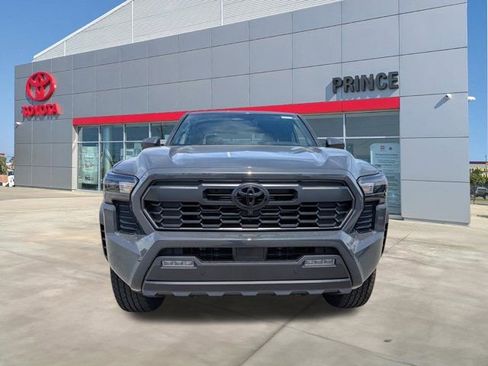 New 2026 Toyota Tacoma TRD Off-Road AWD/4WD image 8