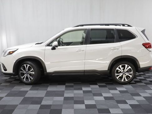 Used 2023 Subaru Forester Limited AWD/4WD image 4