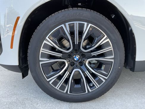 New 2025 BMW X3 xDrive30i w/ Convenience Package image 7