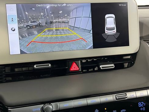 Used 2024 Hyundai Ioniq 5 SE image 19