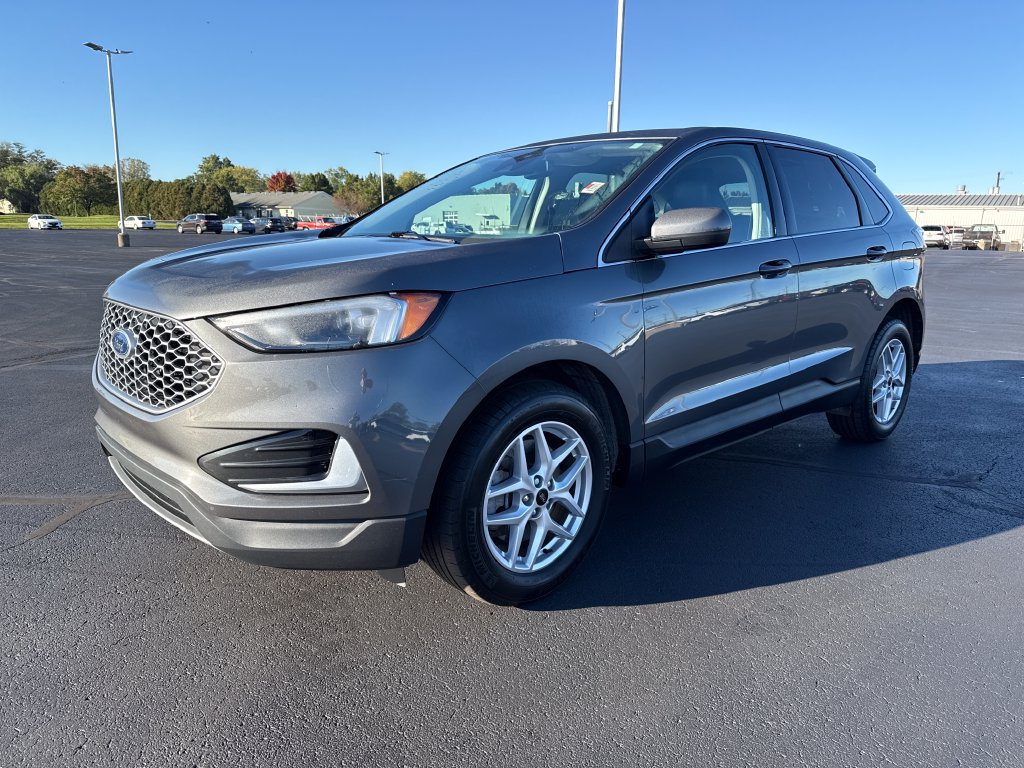 Used 2024 Ford Edge SEL AWD/4WD image 5