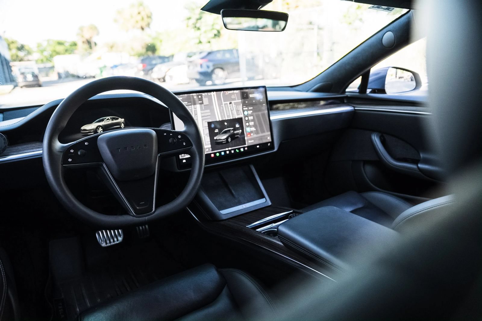 Used 2022 Tesla Model S Standard Range AWD/4WD image 19