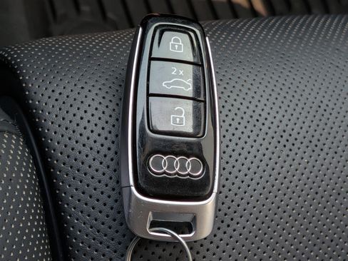 Used 2022 Audi A8 L 3.0T w/ Executive Package AWD/4WD image 33