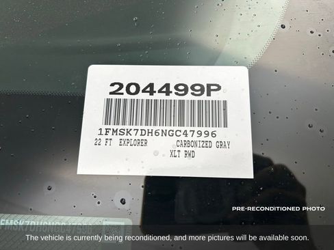 Used 2022 Ford Explorer XLT w/ Equipment Group 202A image 19