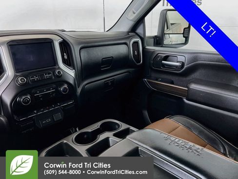 Used 2023 Chevrolet Silverado 3500 LT AWD/4WD image 24