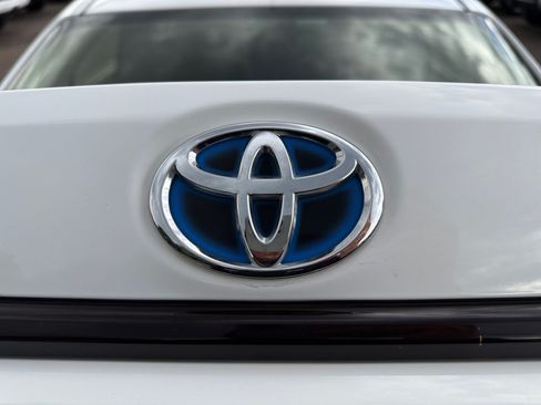 Used 2024 Toyota Corolla LE FWD image 22