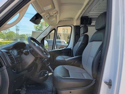 Used 2025 RAM ProMaster 2500 w/ Convenience Group FWD image 13
