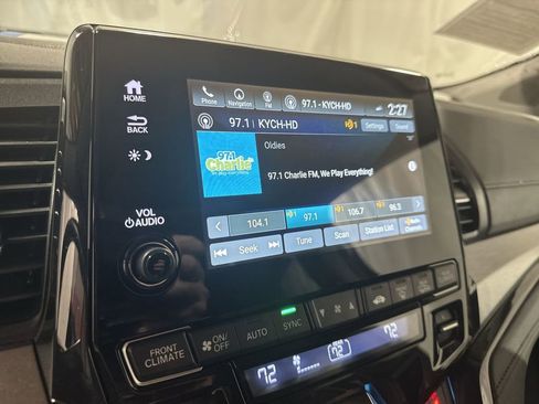 Used 2022 Honda Odyssey Touring image 19