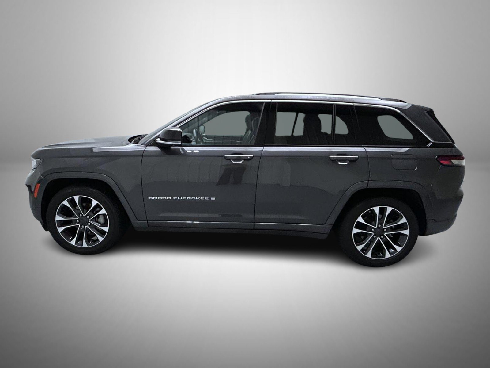 Used 2023 Jeep Grand Cherokee Overland w/ Adv Protech Group III AWD/4WD image 8