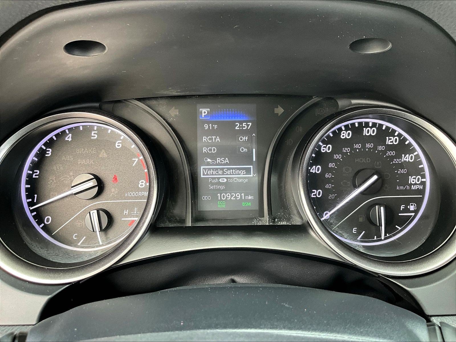 Used 2024 Toyota Camry SE FWD image 13