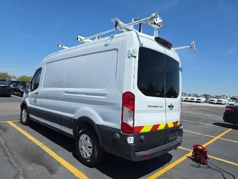 Used 2019 Ford Transit 250 148 Medium Roof w/ Exterior Upgrade Package RWD image 6