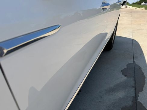 Used 2019 Buick Enclave Essence FWD image 69
