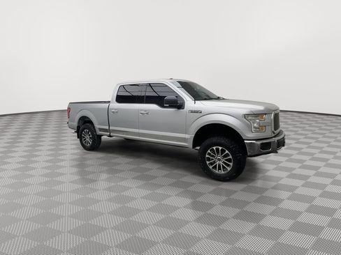 Used 2017 Ford F150 XLT w/ Equipment Group 302A Luxury image 39