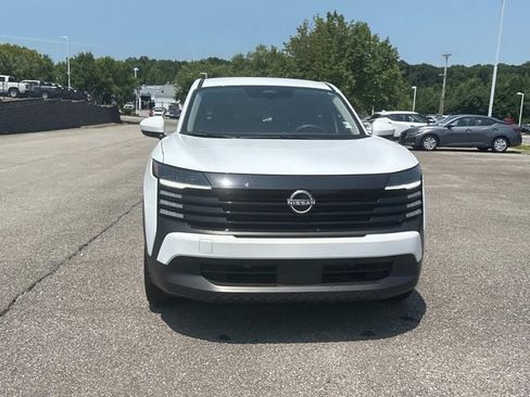 Used 2025 Nissan Kicks SV FWD image 10