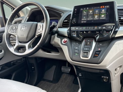 Used 2023 Honda Odyssey EX-L image 8