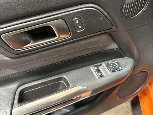 Used 2020 Ford Mustang Shelby GT350 w/ Technology Package image 21