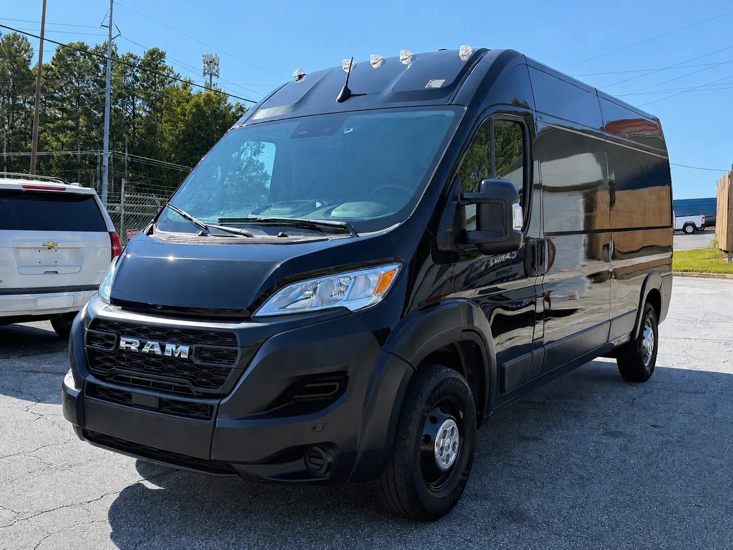 Used 2023 RAM ProMaster 2500 FWD image 2
