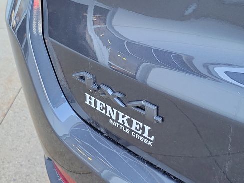 Used 2024 Jeep Compass Trailhawk w/ Trailhawk Elite Group image 21