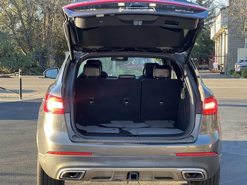 Used 2017 Lincoln MKX Reserve w/ Driver Assistance Package image 5