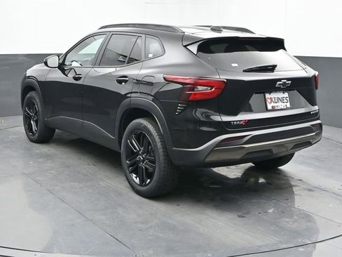 Used 2024 Chevrolet Trax ACTIV w/ Driver Confidence Package image 8