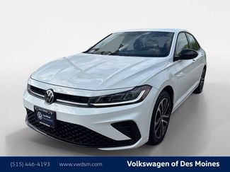 Used 2025 Volkswagen Jetta Sport FWD video 1