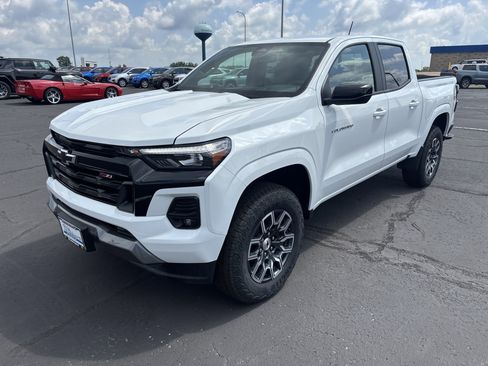 New 2025 Chevrolet Colorado Z71 w/ Z71 Convenience Package 2 image 9