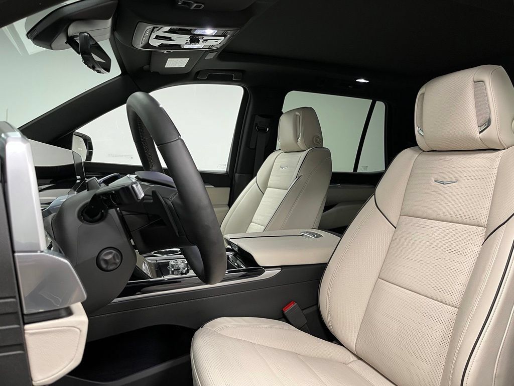 Used 2026 Cadillac Escalade Sport AWD/4WD image 24