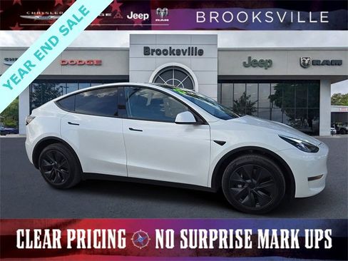 Used 2025 Tesla Model Y Long Range image 1