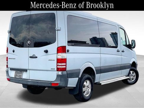 Used 2016 Mercedes-Benz Sprinter 2500 image 12