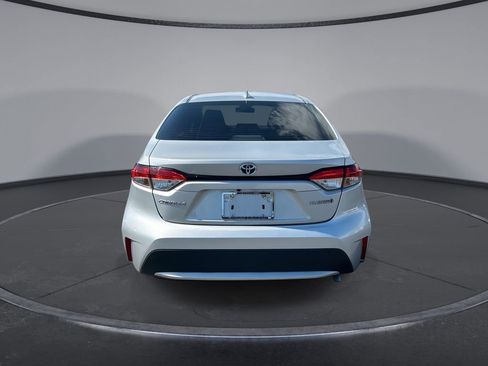 Used 2022 Toyota Corolla LE FWD image 17