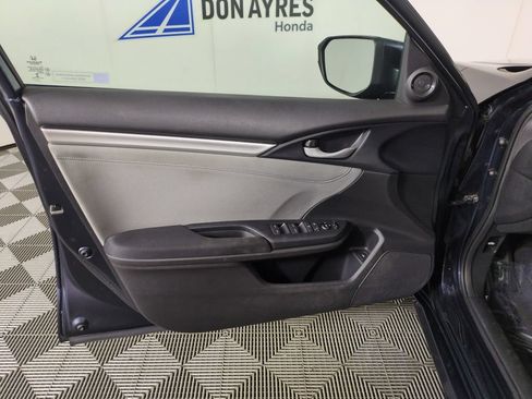 Used 2017 Honda Civic EX image 10
