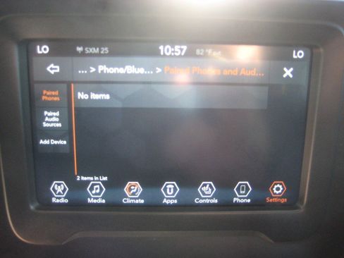 Used 2019 Jeep Renegade Latitude w/ Cold Weather Group image 24