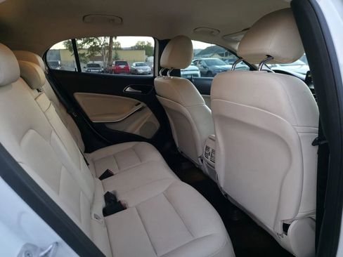 Used 2018 Mercedes-Benz GLA 250 image 20