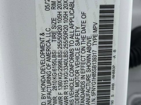 Used 2025 Honda Pilot Elite image 31