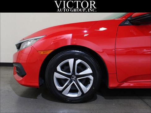 Used 2017 Honda Civic LX image 5