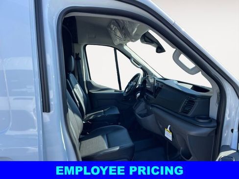New 2025 Ford Transit 150 148 Medium Roof w/ Load Area Protection Package RWD image 15