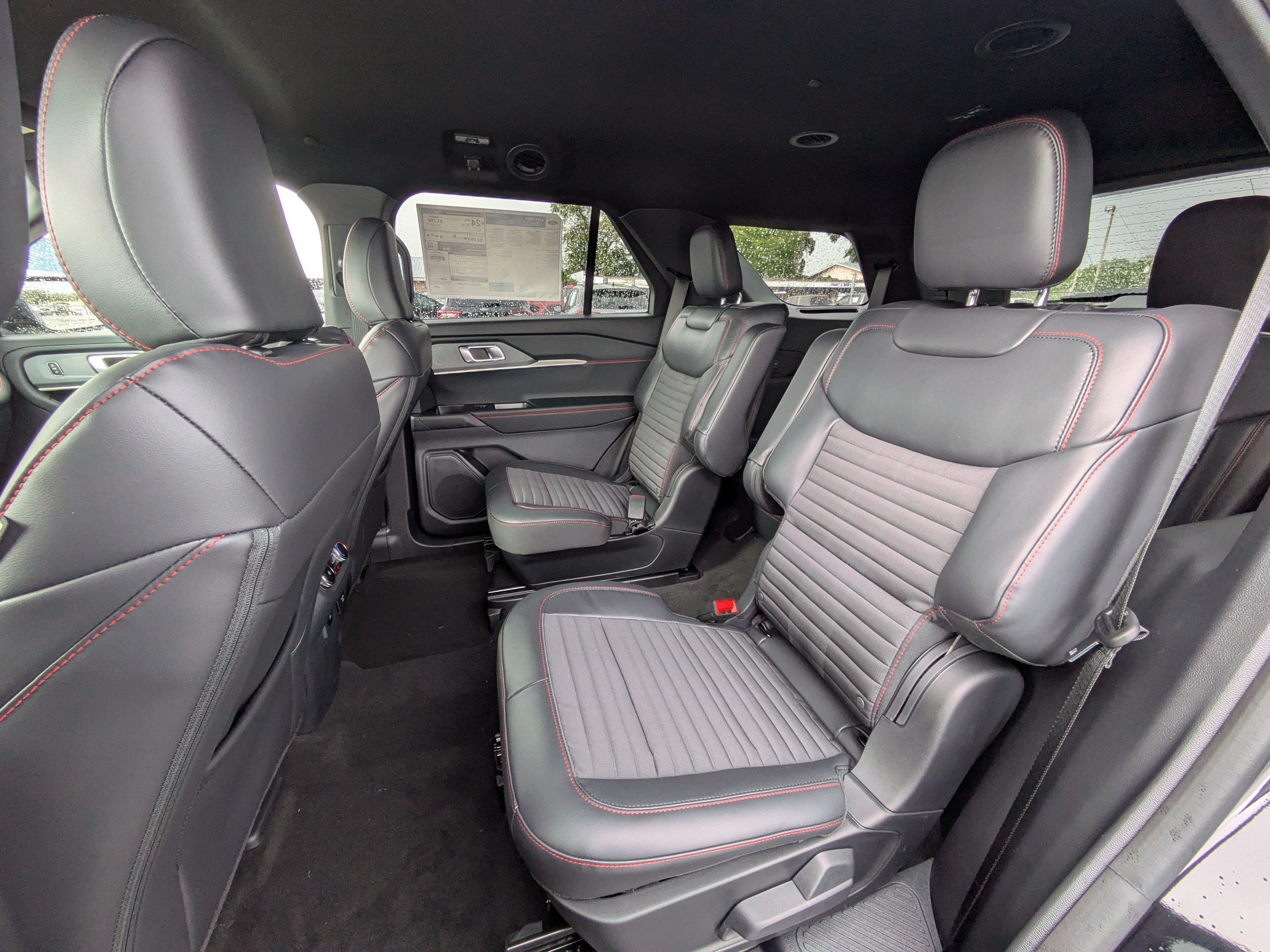 New 2026 Ford Explorer ST-Line w/ ST-Line Street Pack RWD image 14