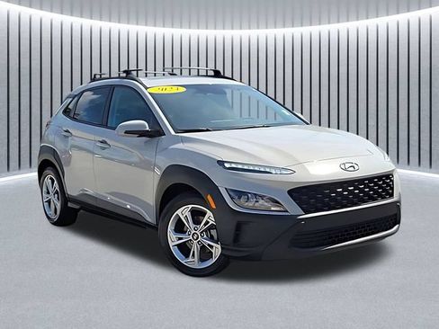 Used 2023 Hyundai Kona SEL w/ Convenience Package FWD image 1