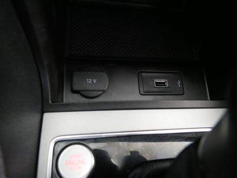 Used 2022 Volkswagen Passat 2.0T SE image 29