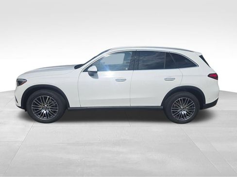 New 2026 Mercedes-Benz GLC 300 4MATIC image 2