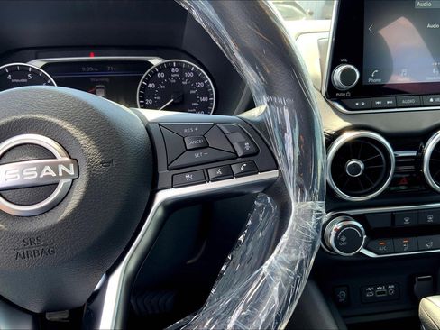 Used 2025 Nissan Sentra SV w/ All-Weather Package image 22