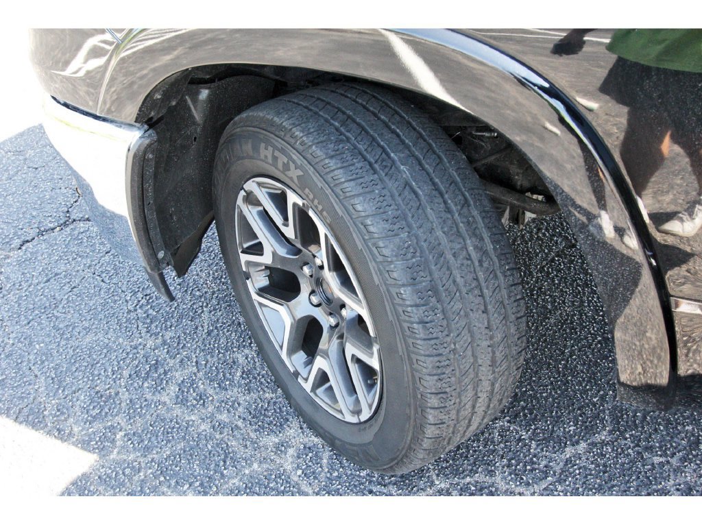 Used 2026 RAM 1500 Laramie AWD/4WD image 31
