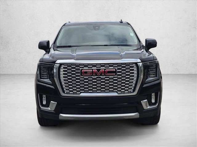 Used 2022 GMC Yukon XL Denali AWD/4WD image 2