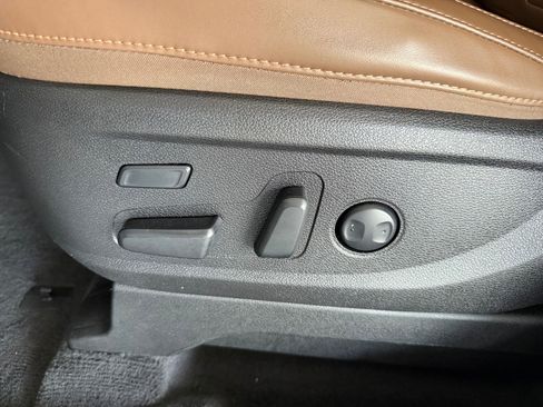 Used 2022 Kia Telluride SX w/ SX Prestige Package image 12