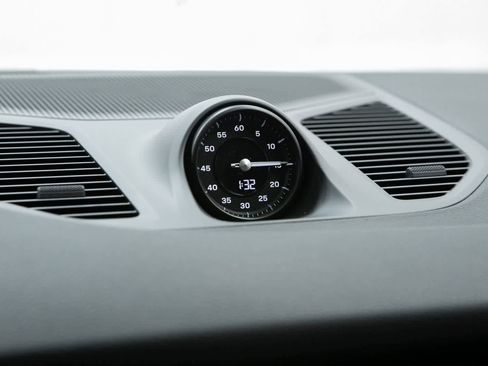 New 2026 Porsche Cayenne E-Hybrid AWD/4WD image 26